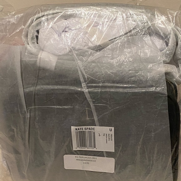 Kate spade black leather camera bag. New - Picture 15 of 16